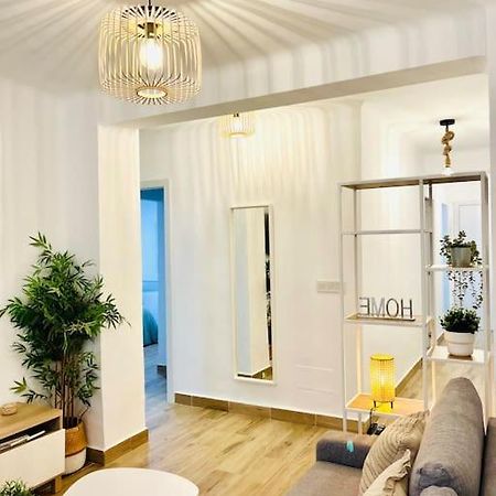 New Spacious And Cozy Apartment - Malaga Exterior photo